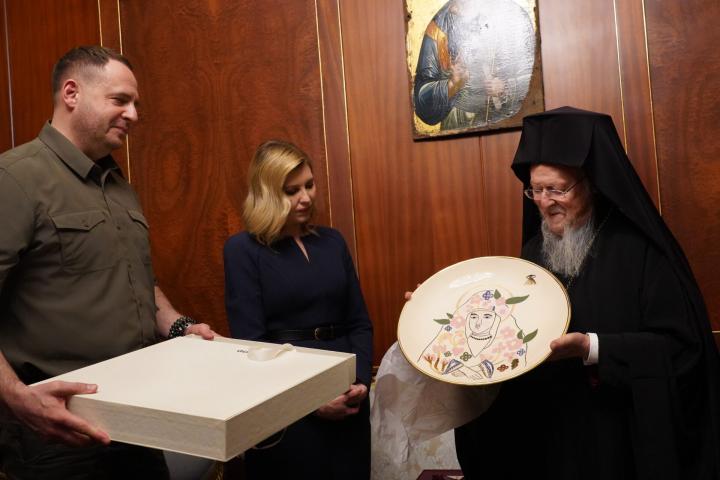 Olena Zelenska Ekumeenisessa patriarkaatissa 2 lokakuuta 2022 