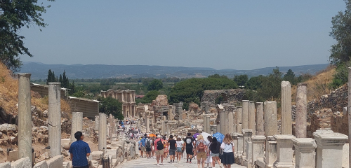 Efesos_Curetes-katu 2023